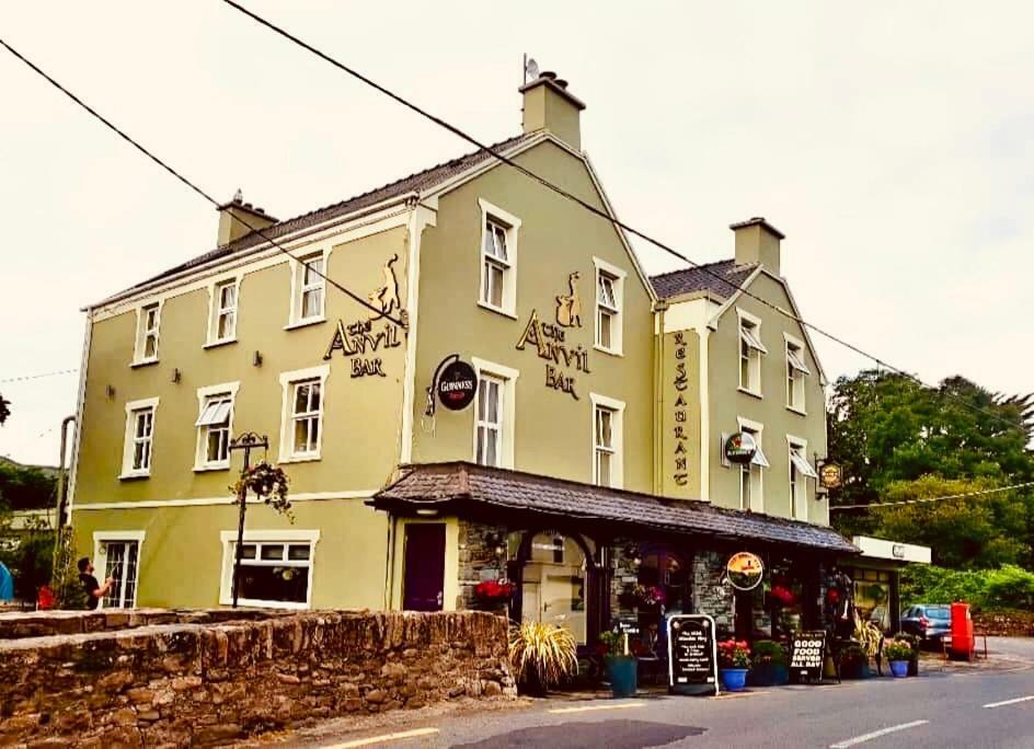 The Anvil Bar B&B Castlemaine Exterior photo